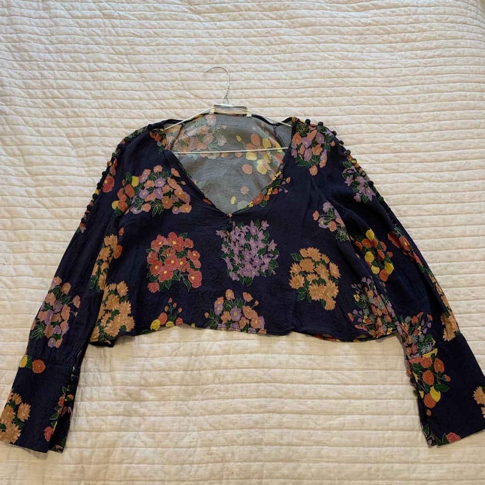 Loose flowery top